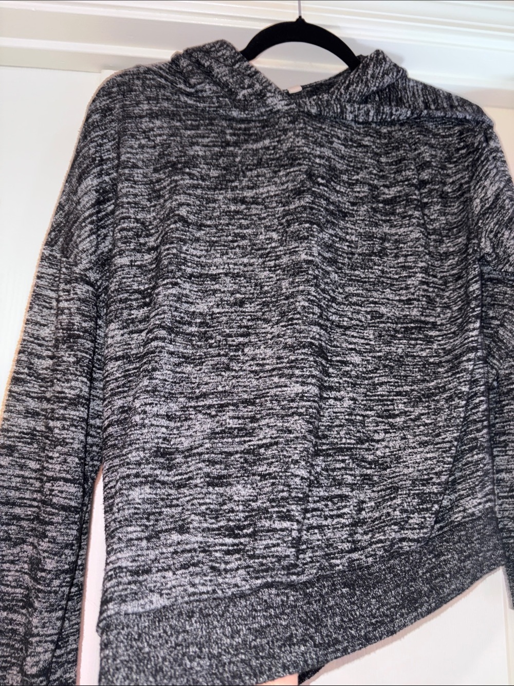 GAP Women's Black & Gray Marled Hooded Pullover size small - Picture 3 of 7